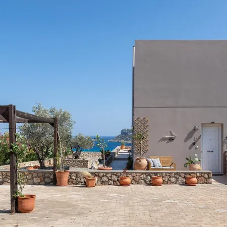 Aegean Blue View With Private Pool And Seaview 린도스