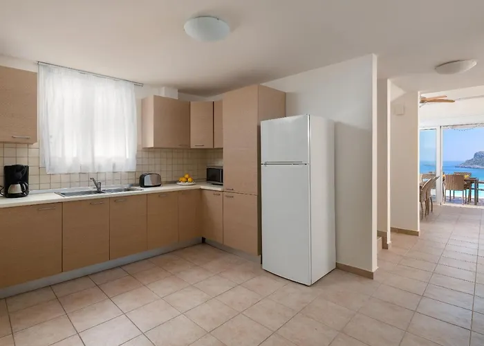 Aegean Blue View With Private Pool And Seaview 린도스