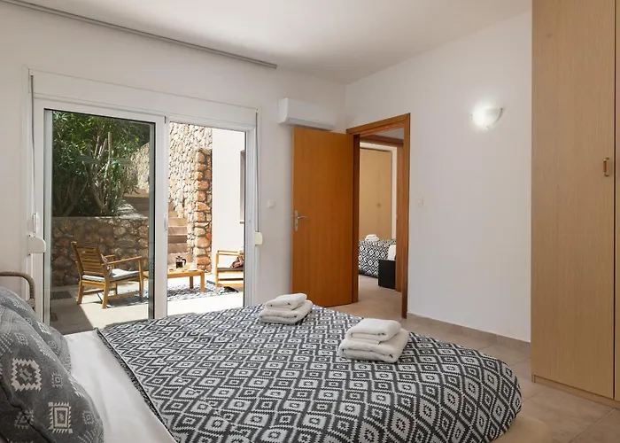 Aegean Blue View With Private Pool And Seaview 린도스